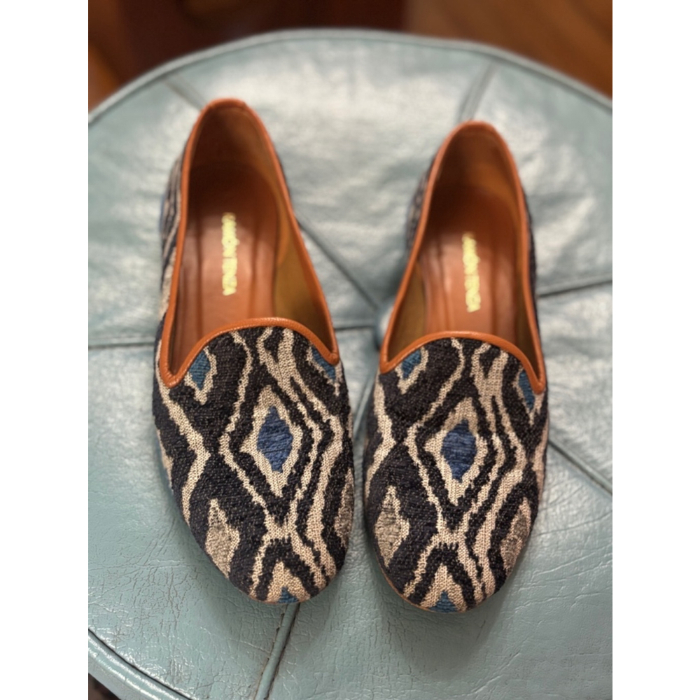 Ramon Tenza Blue, Black & Tan Patterned Flats